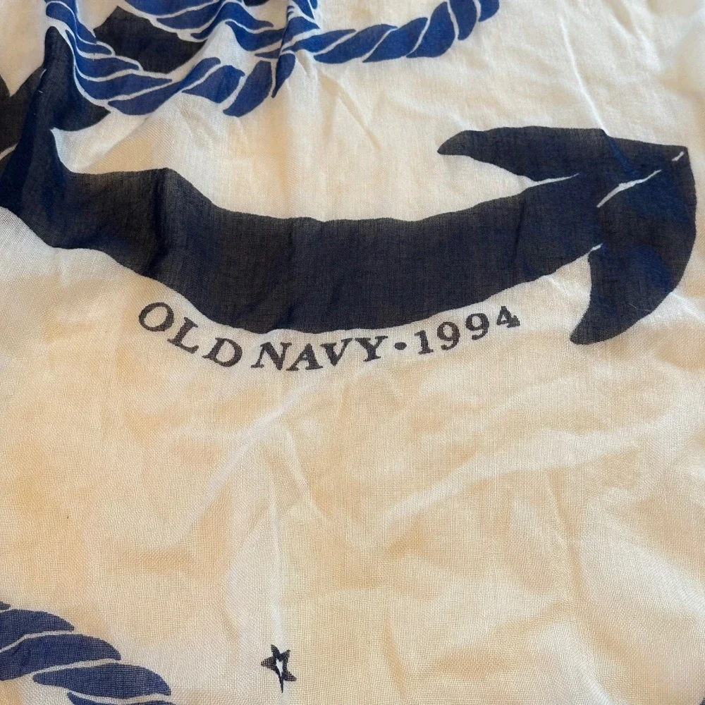 Old Navy Scarf Womens 52x50 White Navy Blue Nautical Anchor‎ Rope Star Print